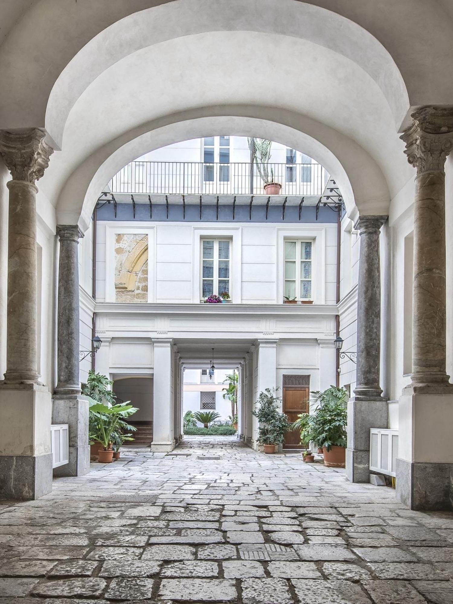 Palazzo Castrofilippo Apartment By Wonderful Italy Palerme Extérieur photo
